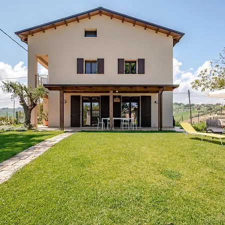 Giantonio Villa Lapedona